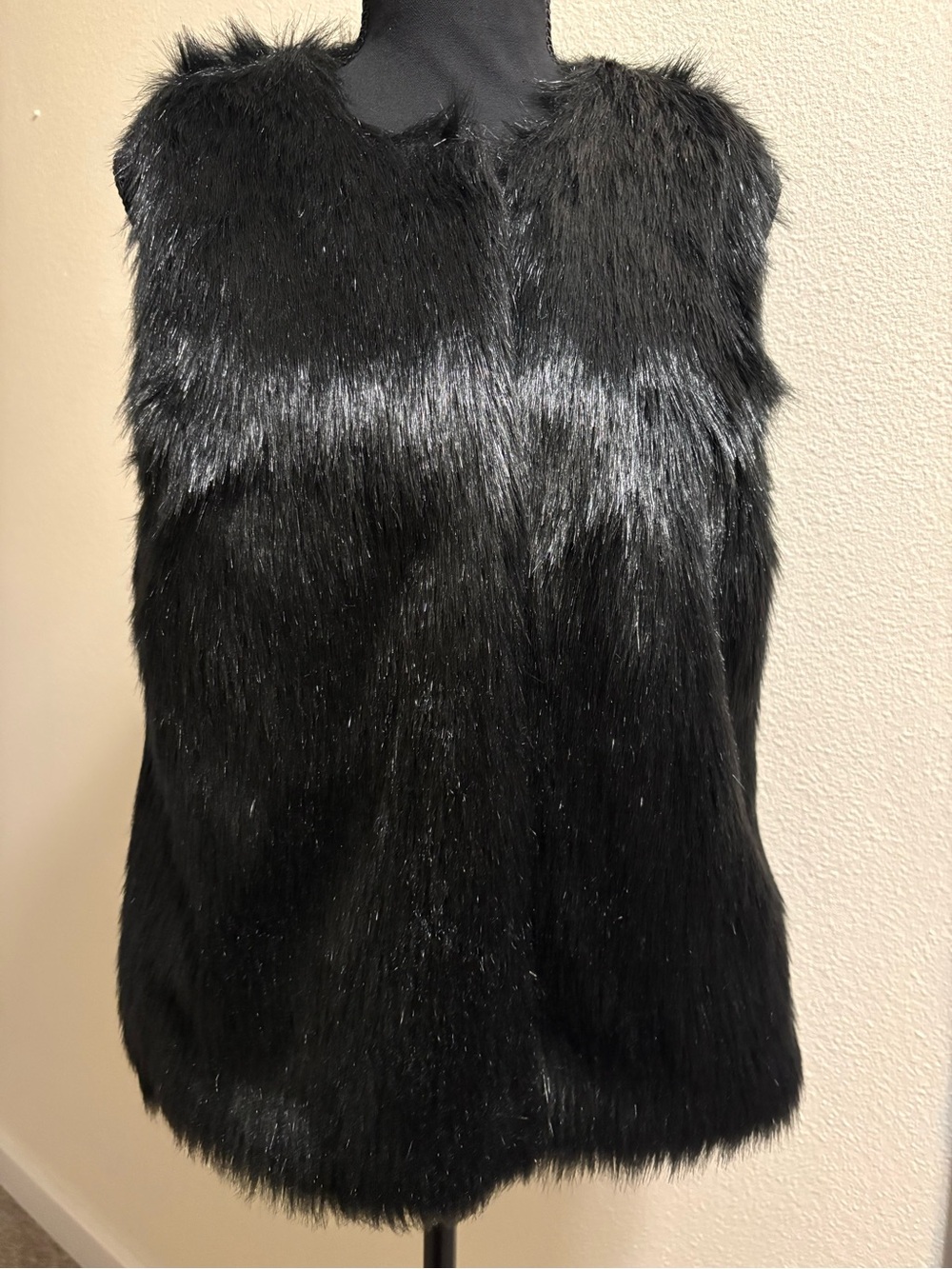 Lux Faux Fur Black Sleeveless Vest